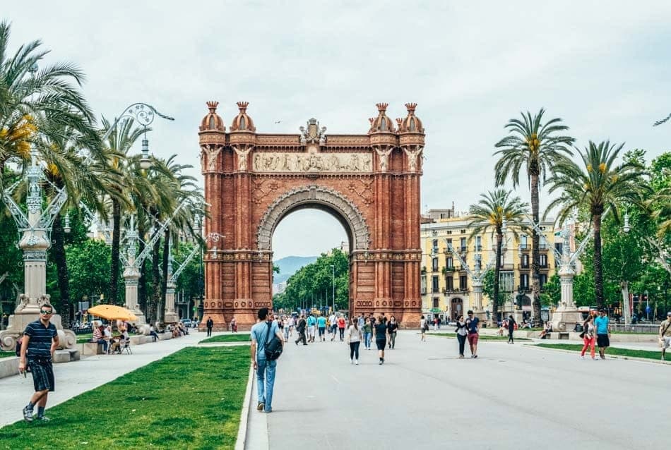 Barcelona Without a Checklist: A Simple Way to Enjoy the City
